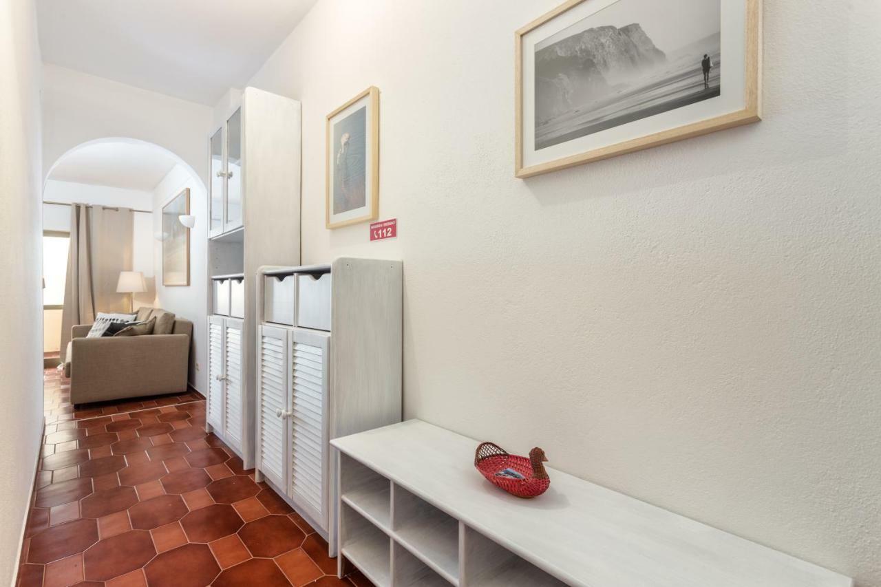 Lagos Apartment Ap Praia Dona Ana 外观 照片